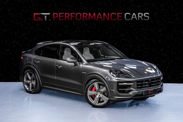 Porsche Cayenne S E-Hyb Coupé Facelift MOMS SpDesign 22" 18-vägs BOSE - 2024