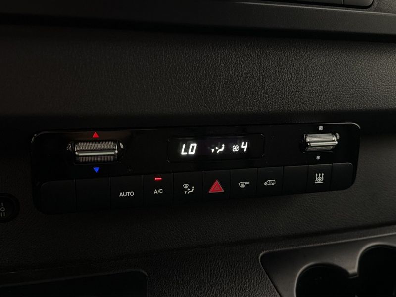 Mercedes Sprinter bild 26