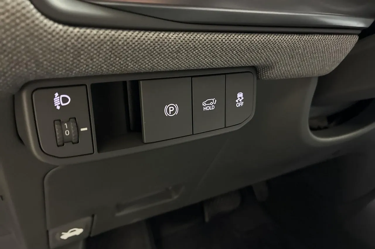 Vehicle image 20