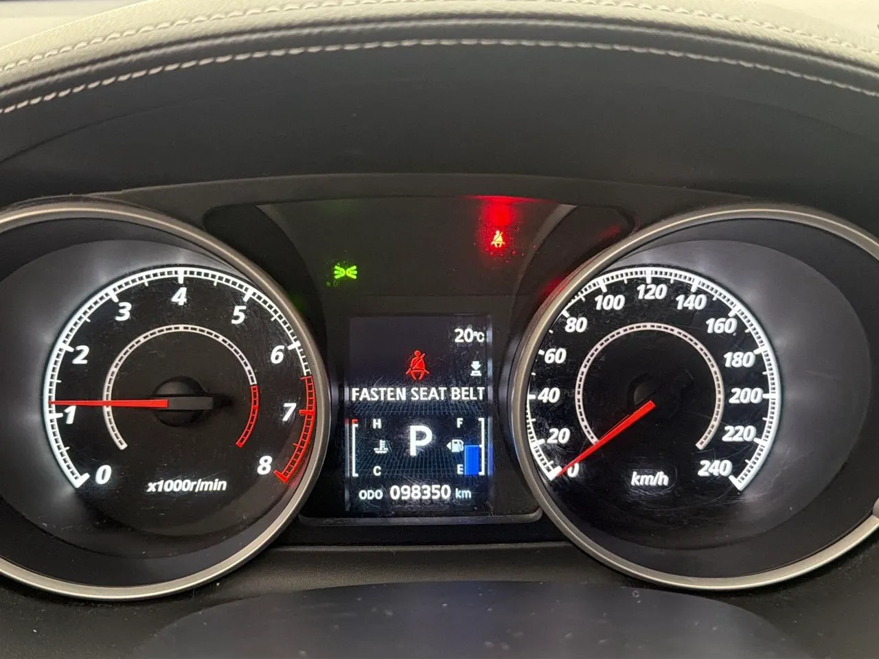 Vehicle image 16