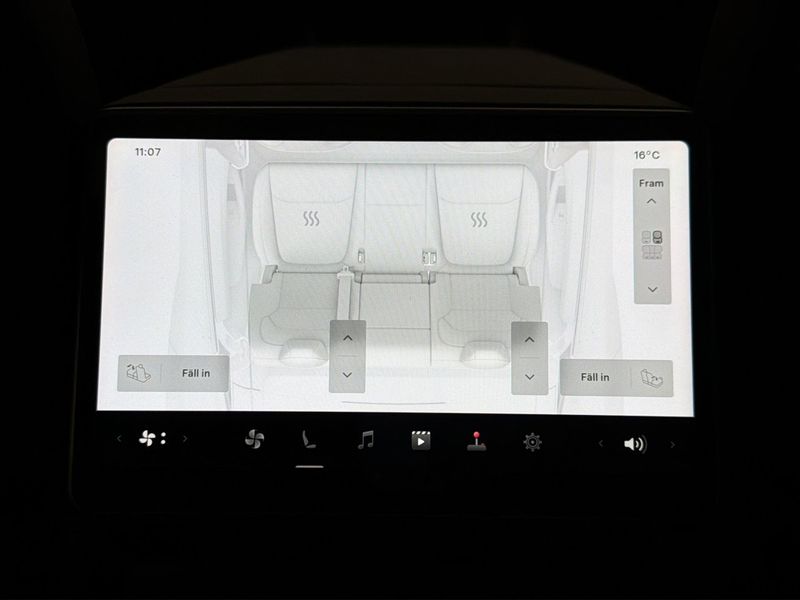 Tesla Model Y bild 22
