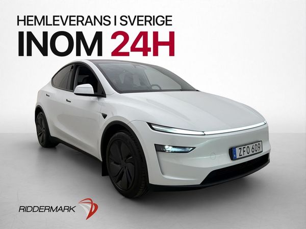 Tesla Model Y Long Range AWD 1-Brukare Drag Värmare Pano AP - 2025