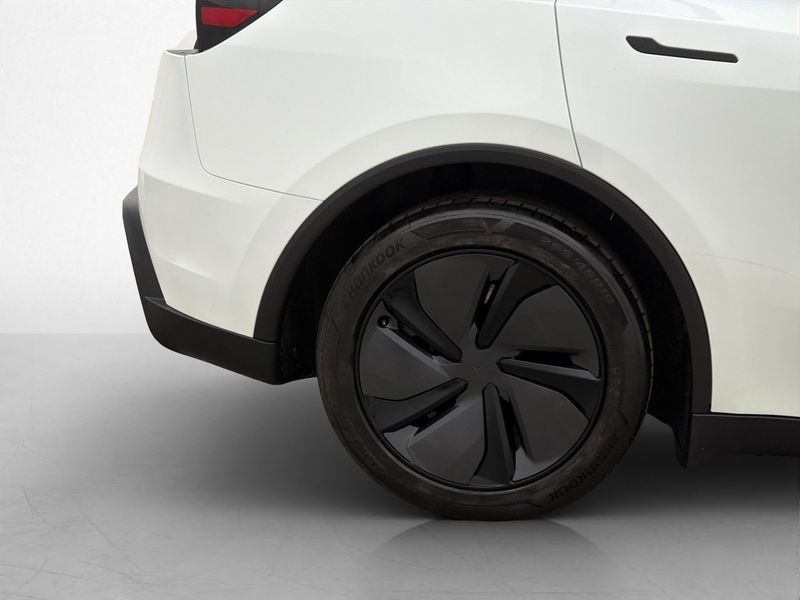 Tesla Model Y bild 34