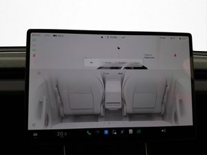 Tesla Model Y bild 29