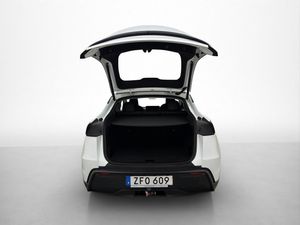 Tesla Model Y bild 10