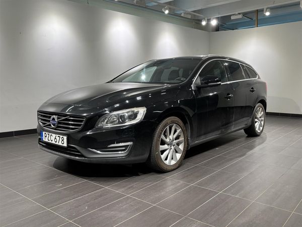 Volvo V60 D4 Summum VoC Navi Elstol Keyless Läder | Ränta 3,95% - 2016