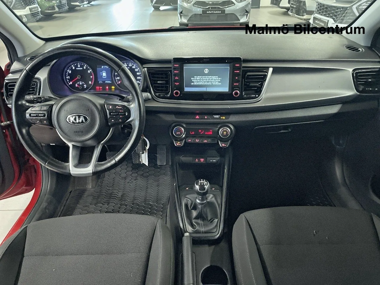 Vehicle image 11