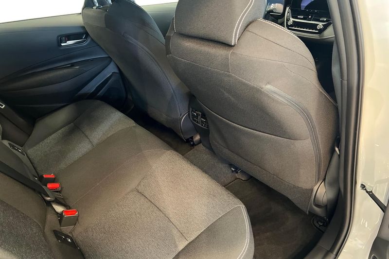 Toyota Corolla bild 8