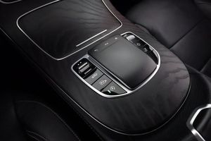 Mercedes E220 bild 24