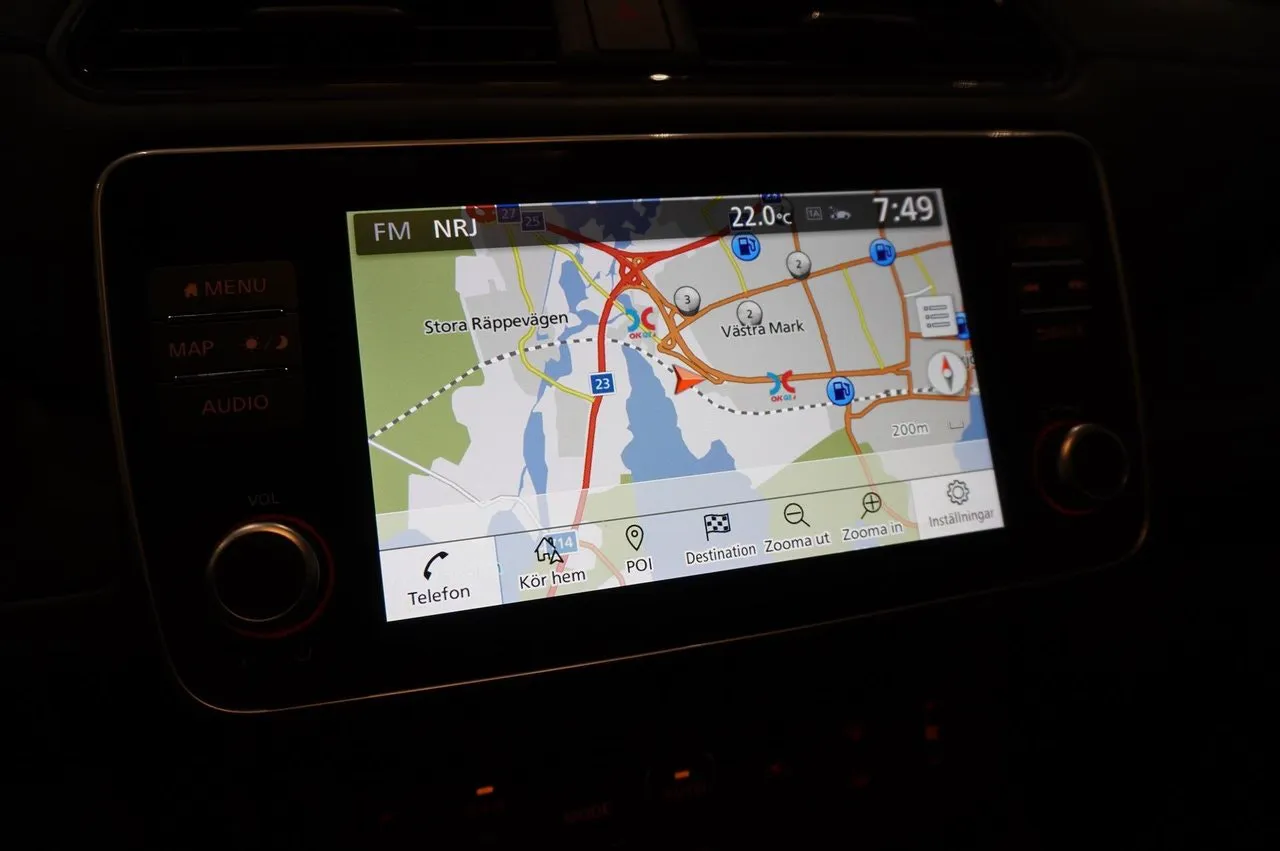 Vehicle image 8