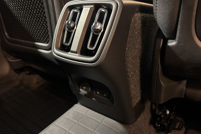 Volvo XC40 bild 17