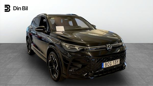 Volkswagen Tiguan R-LINE TDI 4M Black Style Pano Drag Värmare 200 hk - 2025