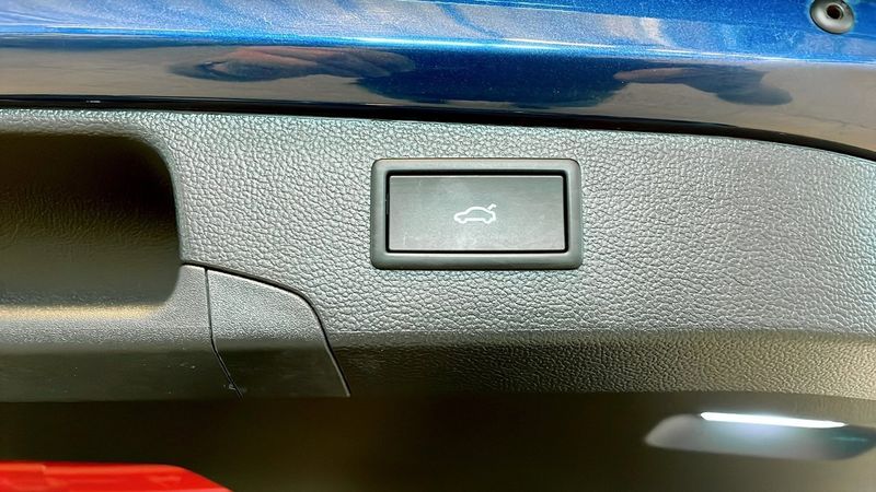 Volkswagen Passat bild 13