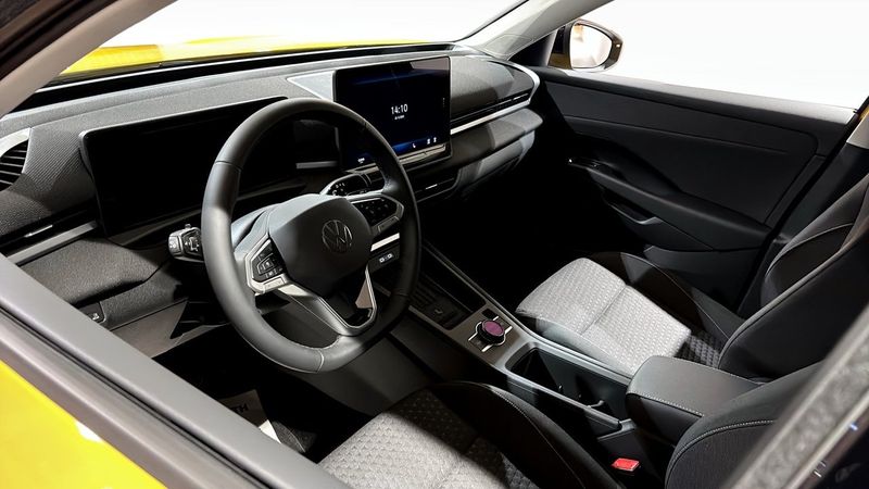 Volkswagen T-Roc bild 7
