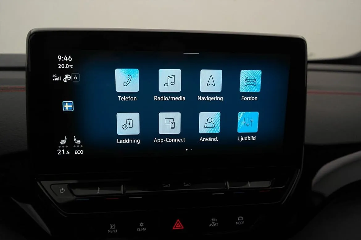 Vehicle image 18
