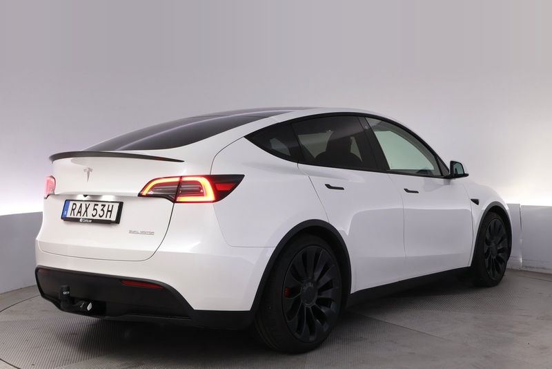 Tesla Model Y bild 5