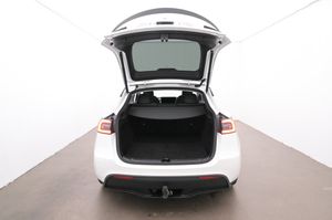 Tesla Model Y bild 22