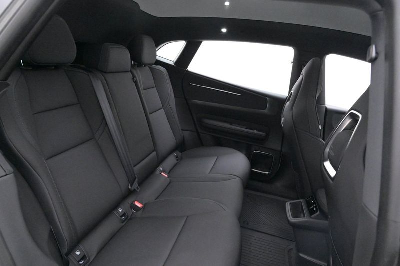 Polestar 4 bild 22