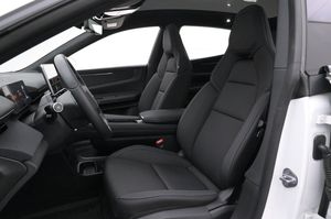 Polestar 4 bild 10