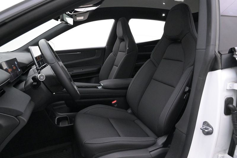 Polestar 4 bild 10