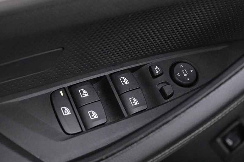 BMW i4 bild 10