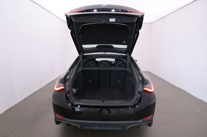 BMW i4 bild 22