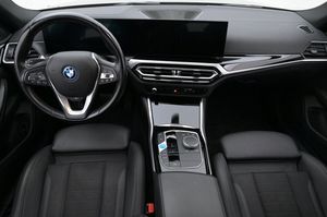 BMW i4 bild 6