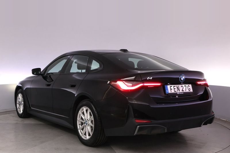 BMW i4 bild 4