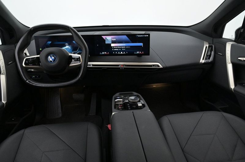 BMW iX bild 6