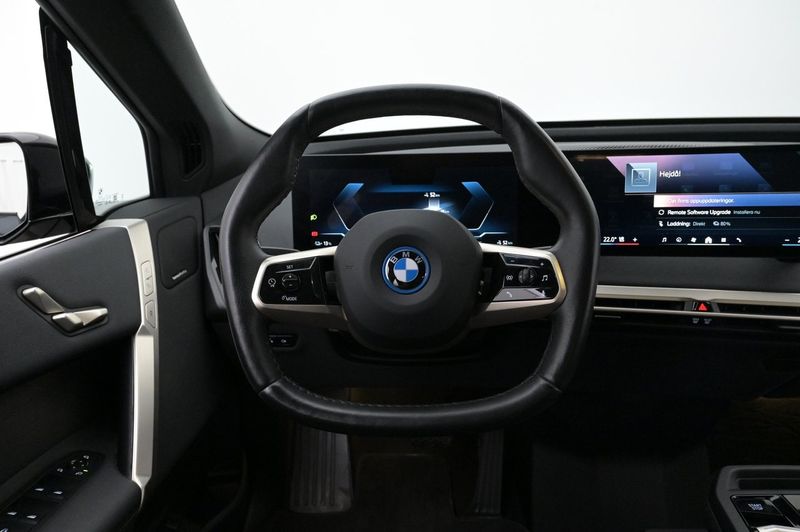 BMW iX bild 7