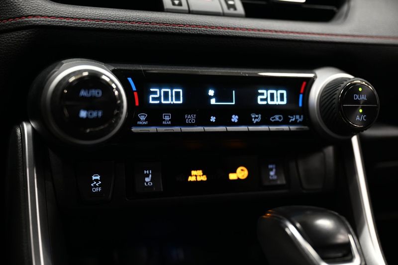 Toyota RAV4 bild 26