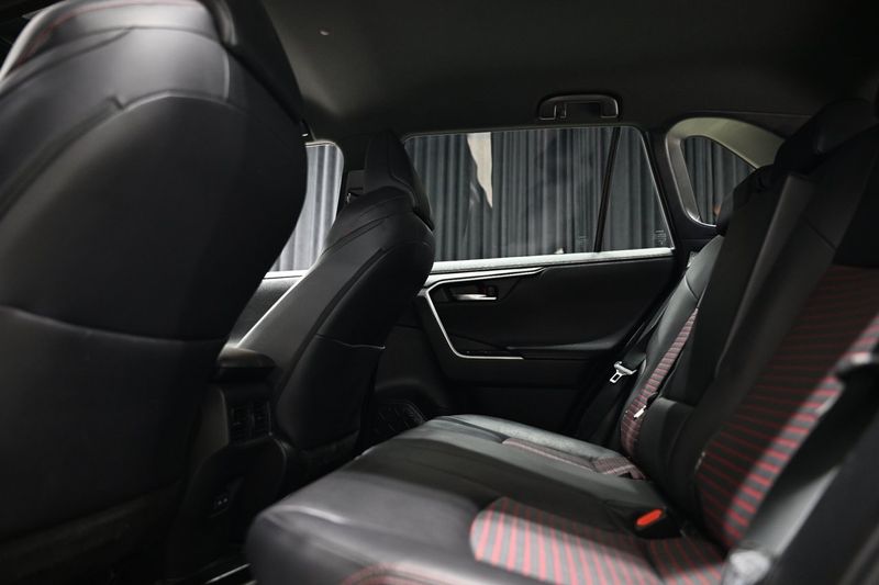 Toyota RAV4 bild 17