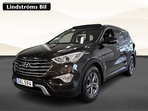 Hyundai Santa Fe Grand 2.2 CRDi 4WD 200hk S&V-Hjul Drag Pano P-Assistans - 2016