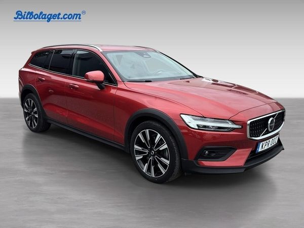 Volvo V60 Cross Country B4 AWD Diesel Plus - 2023