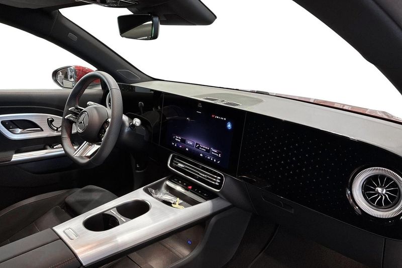 Mercedes CLA250 bild 9