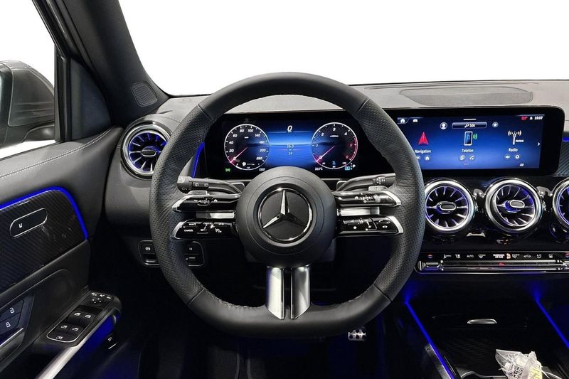 Mercedes GLB220 bild 13