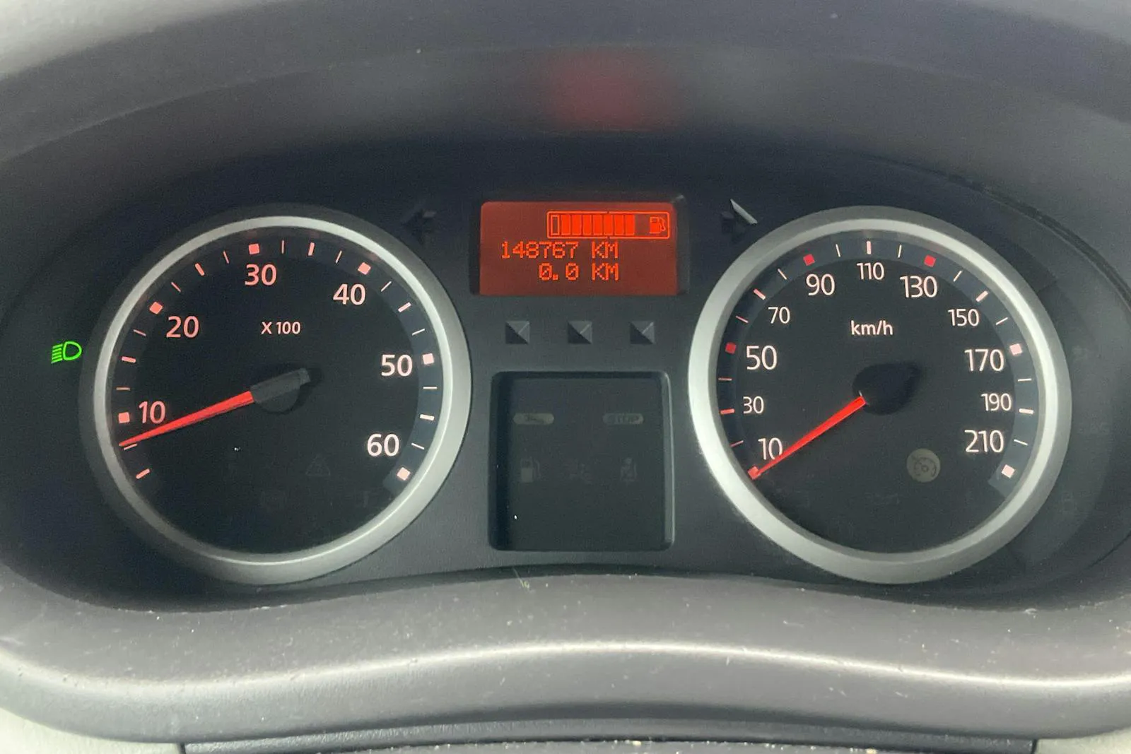 Vehicle image 9