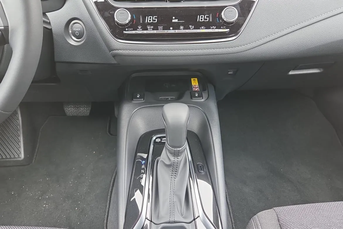 Vehicle image 20