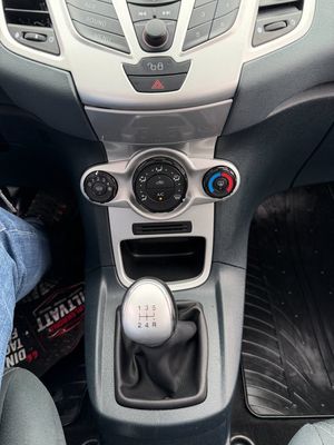 Ford Fiesta bild 11