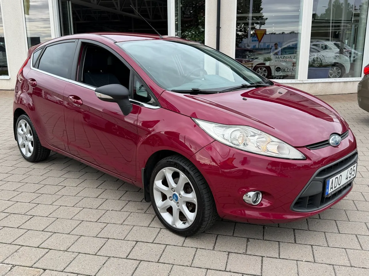 Vehicle image 2
