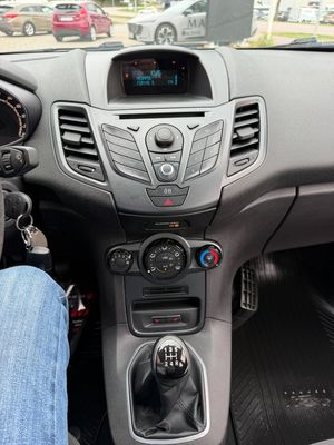 Ford Fiesta bild 15