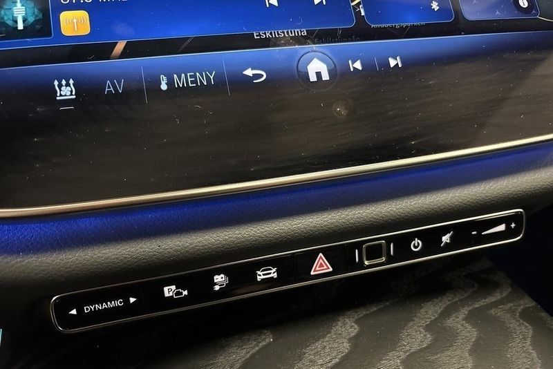 Mercedes E300 bild 14