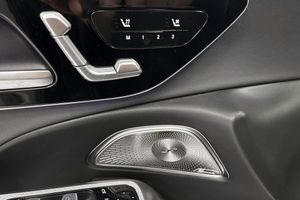 Mercedes E300 bild 18