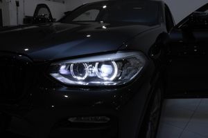 BMW X4 bild 9