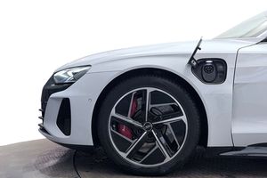 Audi RS e-tron GT bild 11