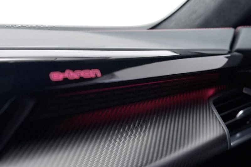Audi RS e-tron GT bild 32