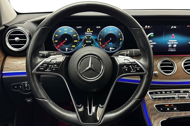 Mercedes E300 bild 17