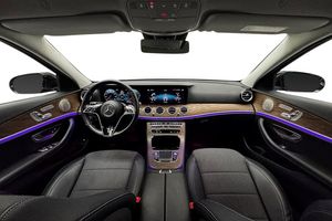 Mercedes E300 bild 14