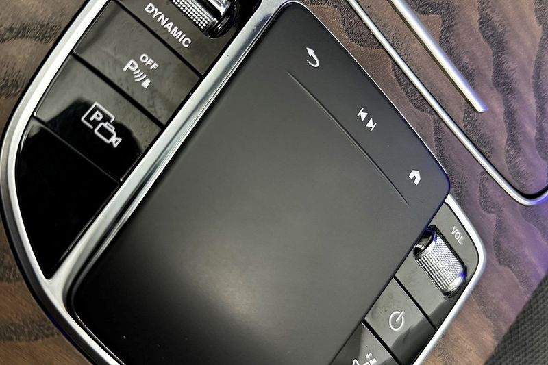 Mercedes E300 bild 31