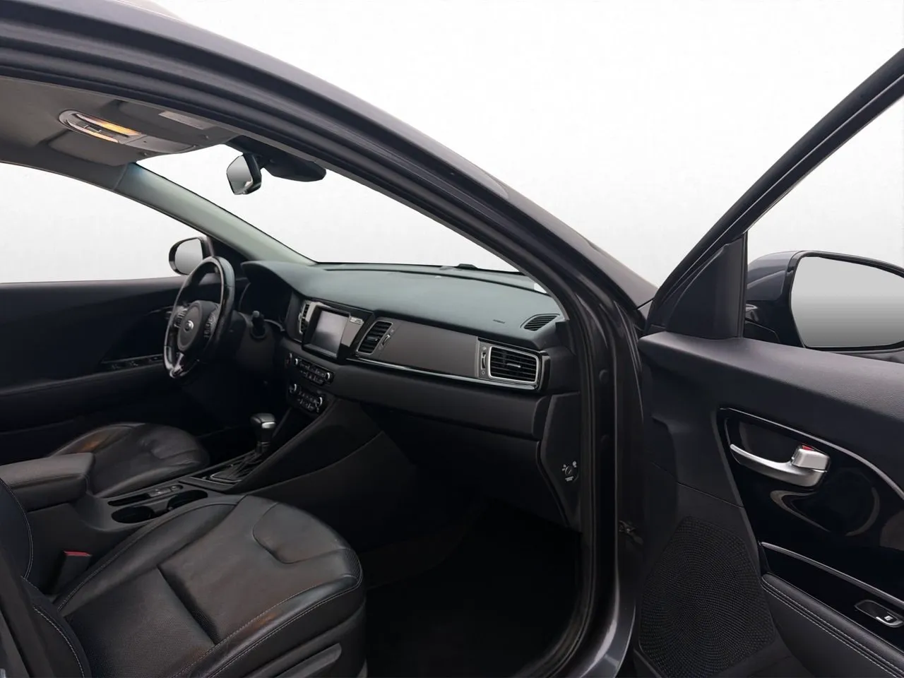 Vehicle image 23
